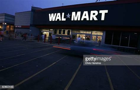 24 hour walmart st louis - IN BUSINESS. (314) 781-2935. 1900 Maplewood Commons Dr. Maplewood, MO 63143. OPEN 24 Hours. From Business: Visit your local Walmart pharmacy for your healthcare needs including prescription drugs, refills, flu-shots & immunizations, eye care, walk-in clinics, and pet…. 20.